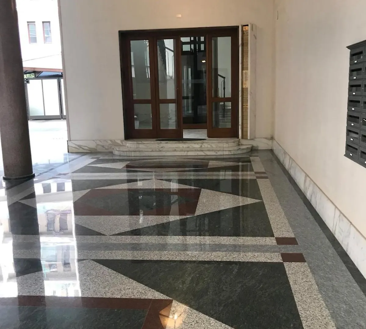 Central Penthouse 5 Minutes From Duomo 米兰 0*,